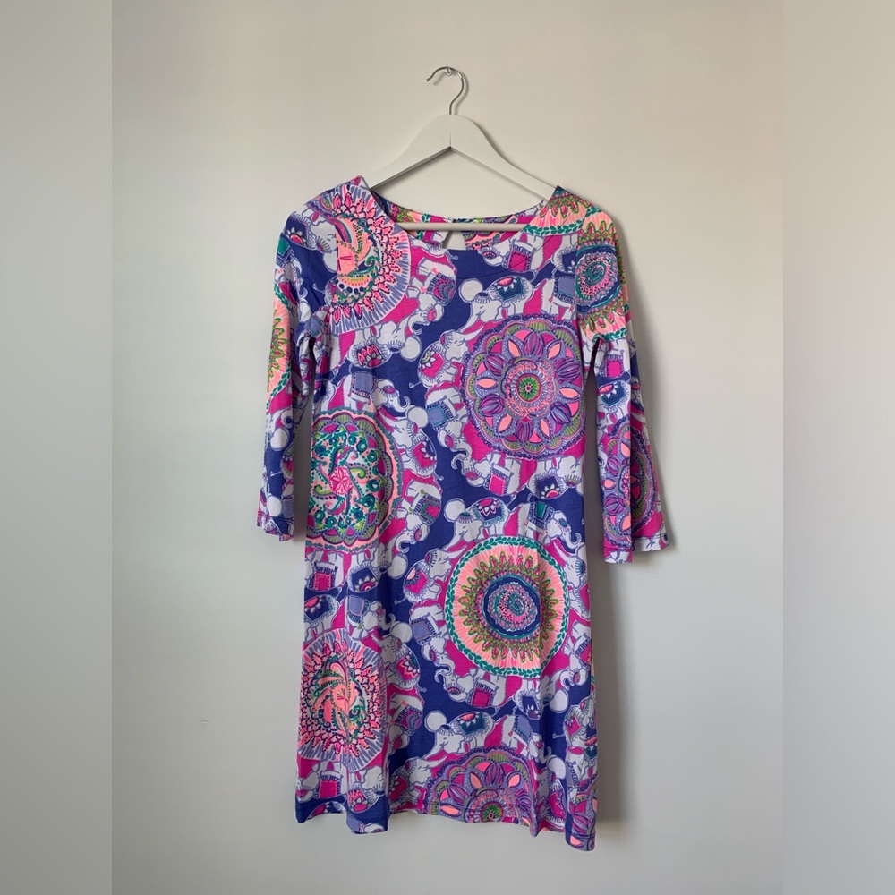 Super cute Lilly Pulitzer elephant tshirt dress 3/4 sleeves gold buttons small